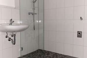 Schöne Aussicht garantiert: barrierefreie, renovierte 2-Zimmer-Wohnung mit Aufzug – Dietherichweg 7, 45309 Schonnebeck, Essen – Vorschaubild 6