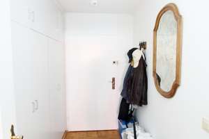 Gepflegte 2 Zimmer-Wohnung mit großzügigem Balkon am östlichen Altstadtrand - frei ab 01.01.27 – Die vollständige Adresse der Immobilie erhältst du vom Anbieter., 93055 Ostenviertel, Regensburg – Vorschaubild 10