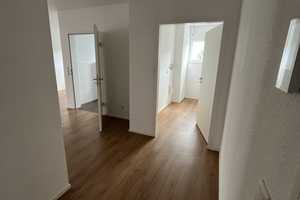 barrierefreie & geräumige 2 Zimmerwohnung zentral Sterkrade! – Wilhelmstraße 10, 46145 Oberhausen – Vorschaubild 2