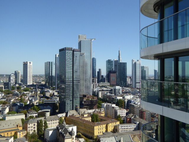 Grand Tower 24.OG.... V-E-R-M-I-E-T-E-T..