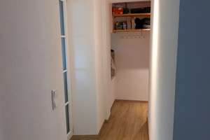 Attraktive 1-Zimmer-Wohnung mit Balkon in zentraler Lage – Die vollständige Adresse der Immobilie erhältst du vom Anbieter., 93047 Innenstadt, Regensburg – Vorschaubild 4