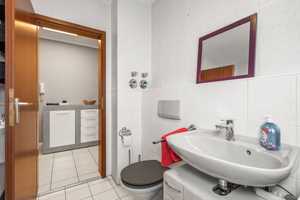 Property thumbnail 9