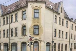 Unsaniertes Mehrfamilienhaus in Magdeburg
