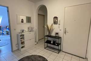 Viel Platz zum Leben & Arbeiten: Großzügige 4-Zimmer-DG-Wohnung mit Balkon in ruhiger Lage – Am Römerhof 13, 52441 Linnich – Vorschaubild 4
