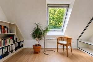 Helle 3-Zimmer-Maisonettewohnung mit Balkon in Köln-Junkersdorf – Die vollständige Adresse der Immobilie erhältst du vom Anbieter., 50858 Junkersdorf, Köln – Vorschaubild 9