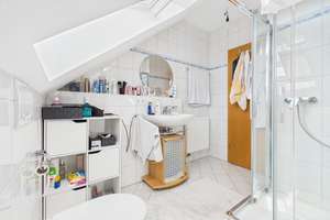 Reihenmittelhaus direkt in Bobingen! – Die vollständige Adresse der Immobilie erhältst du vom Anbieter., 86399 Bobingen – Vorschaubild 13