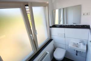Frisch sanierte 3-Zi.-DG-Wohnung im Grünen – Fußbodenheizung, Wärmepumpe & Waldblick – 51375 Schlebusch, Leverkusen – Vorschaubild 4