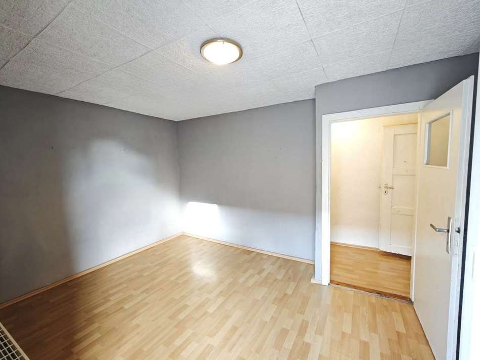 Arbeitszimmer DG