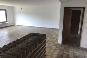 "KEINE KÄUFERPROVISION"
WOHNEN UND ARBEITEN
EFH mit Einliegerwohnung und 
Halle in Geldern – Die vollständige Adresse der Immobilie erhältst du vom Anbieter., 47608 Geldern – Vorschaubild 10