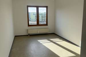 NUR mit WBS (3 Räume + besonderer Wohnbedarf): 3-Zi.-Wohnung in Lichtenberg – Die vollständige Adresse der Immobilie erhältst du vom Anbieter., 10317 Rummelsburg, Berlin – Vorschaubild 3