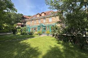 MHI - Großzügiger, sanierter Landsitz mit Nebengebäuden auf einem 3.500 m² Areal in Alleinlage – Die vollständige Adresse der Immobilie erhältst du vom Anbieter., 65366 Geisenheim – Vorschaubild 1