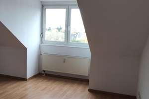 Helle 2-Zimmer Wohnung im 4. OG in München-Ramersdorf – Chiemgaustraße 117, 81549 Balanstraße-West, München – Vorschaubild 3