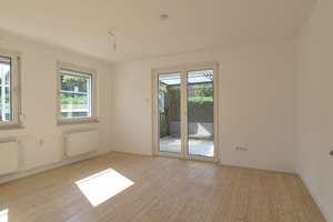 3-Zimmer-EG-Wohnung mit Garten in Großostheim, neu renoviert