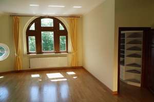 Exclusiv und stilvoll wohnen in Stadtvilla / hochwertige 4 - 5 Raum Terrassenwohnung – Die vollständige Adresse der Immobilie erhältst du vom Anbieter., 2826 Südstadt, Görlitz – Vorschaubild 12