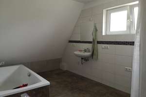 Großzügige 5-Zimmer-Wohnung in Lübeck zu vermieten – Steinrader Damm 89, 23556 Sankt Lorenz Nord, Lübeck – Vorschaubild 7
