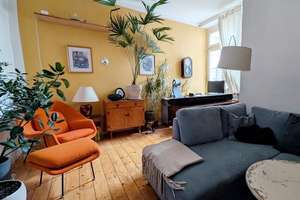 Kreuzberger Kiez: 2-Zimmer-Wohnung zum Selbstbezug, sanierter Altbau, Dielenboden, provisionsfrei – Reichenberger Straße 155, 10999 Kreuzberg, Berlin – Vorschaubild 2