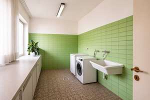 Repräsentatives Refugium mit Einliegerwohnung, Indoor-Pool und parkähnlichem Grundstück – Die vollständige Adresse der Immobilie erhältst du vom Anbieter., 21227 Bendestorf – Vorschaubild 26