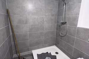 Hochwertig sanierte 4-Zimmer-Wohnung am Rathausplatz |  96qm | 2 Balkone | Aufzug | TG – Rathausplatz 4, 85748 Garching bei München – Vorschaubild 8