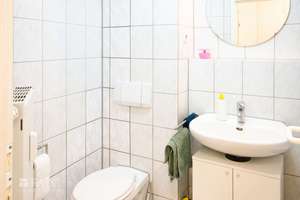 Property thumbnail 9