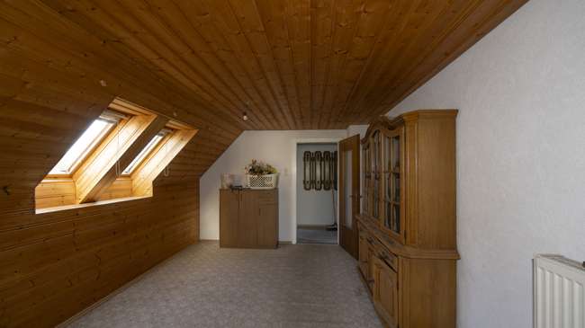 Immobilie in Klosterlechfeld - Ein- Zweifamilienhaus mit Potenzial – großzügiges Wohnen auf teilbarem Grundstück - Bild 12