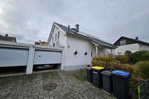 Freistehendes Einfamilienhaus in Ober-Rosbach (AC, PV, Solar, WP, etc.) - provisionsfrei – Die vollständige Adresse der Immobilie erhältst du vom Anbieter., 61191 Rosbach vor der Höhe – Vorschaubild 3