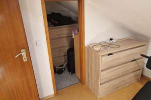 Für Einzelperson, Helle 3-Zimmer Dachgeschosswohnung in AC Eilendorf – Die vollständige Adresse der Immobilie erhältst du vom Anbieter., 52080 Eilendorf, Aachen – Vorschaubild 3