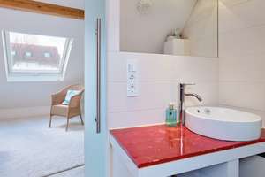 **Wohnen & Arbeiten auf über 250 m² **++großzügiges Stadthaus mit traumhafter Dachterrasse – Die vollständige Adresse der Immobilie erhältst du vom Anbieter., 73614 Schorndorf – Vorschaubild 17