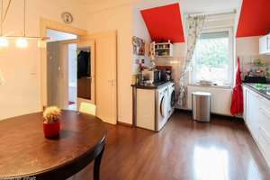 Sofort starten: Leerstehendes Zweifamilienhaus mit Garten und viel Potenzial in Bochum Laer – Die vollständige Adresse der Immobilie erhältst du vom Anbieter., 44803 Laer, Bochum – Vorschaubild 4
