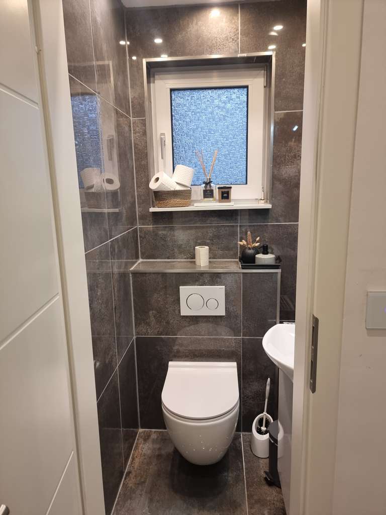 Immobilie in Gimbsheim - Reinenhaus mit Gaststätte in guter Lage Verkaufen - Bild 2