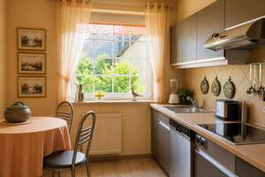 Charmante Erdgeschosswohnung mit Terrasse in Hamburg-Rahlstedt, OT Oldenfelde, nahe Berne – Bekassinenau 0, 22147 Farmsen-Berne, Hamburg – Vorschaubild 7