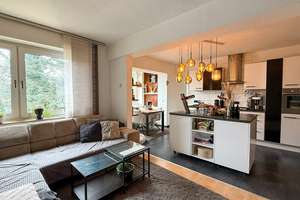 Modernisierte 4,5-Zimmer-Wohnung mit Loggia in Essen-Bochold