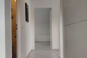 Wir vermieten unsere Musterwohnung … Großzügige 2-Zimmer-Wohnung Einbauküche! – Peterstraße 26, 42853 Nordstadt, Remscheid – Vorschaubild 6