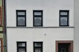 Reihenhaus mit Garten und Kamin sowie viel Platz zum Leben – zentral in Tessin! – Bad Doberan (Kreis) – Vorschaubild 1