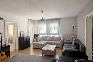 Helle 2-Zimmer-Wohnung nahe Mainufer inkl. Tiefgarage (Sachsenhausen)