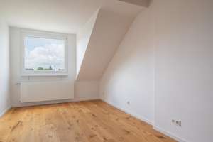 HOCH HINAUS UND MITTENDRIN - Sorgfältig sanierte 3-Raumwohnung in ruhiger Lage von Derendorf! – Die vollständige Adresse der Immobilie erhältst du vom Anbieter., 40476 Derendorf, Düsseldorf – Vorschaubild 9