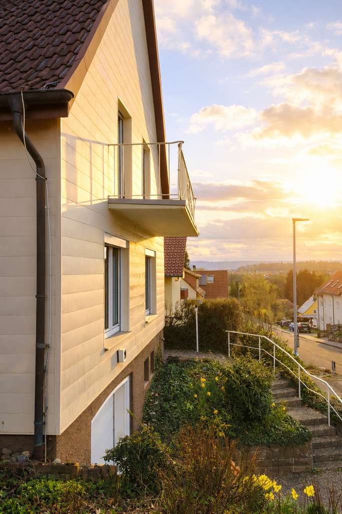 Immobilie in Ölbronn-Dürrn - Charmantes Einfamilienhaus mit 7,5 Zimmern in Ölbronn - Bild 0