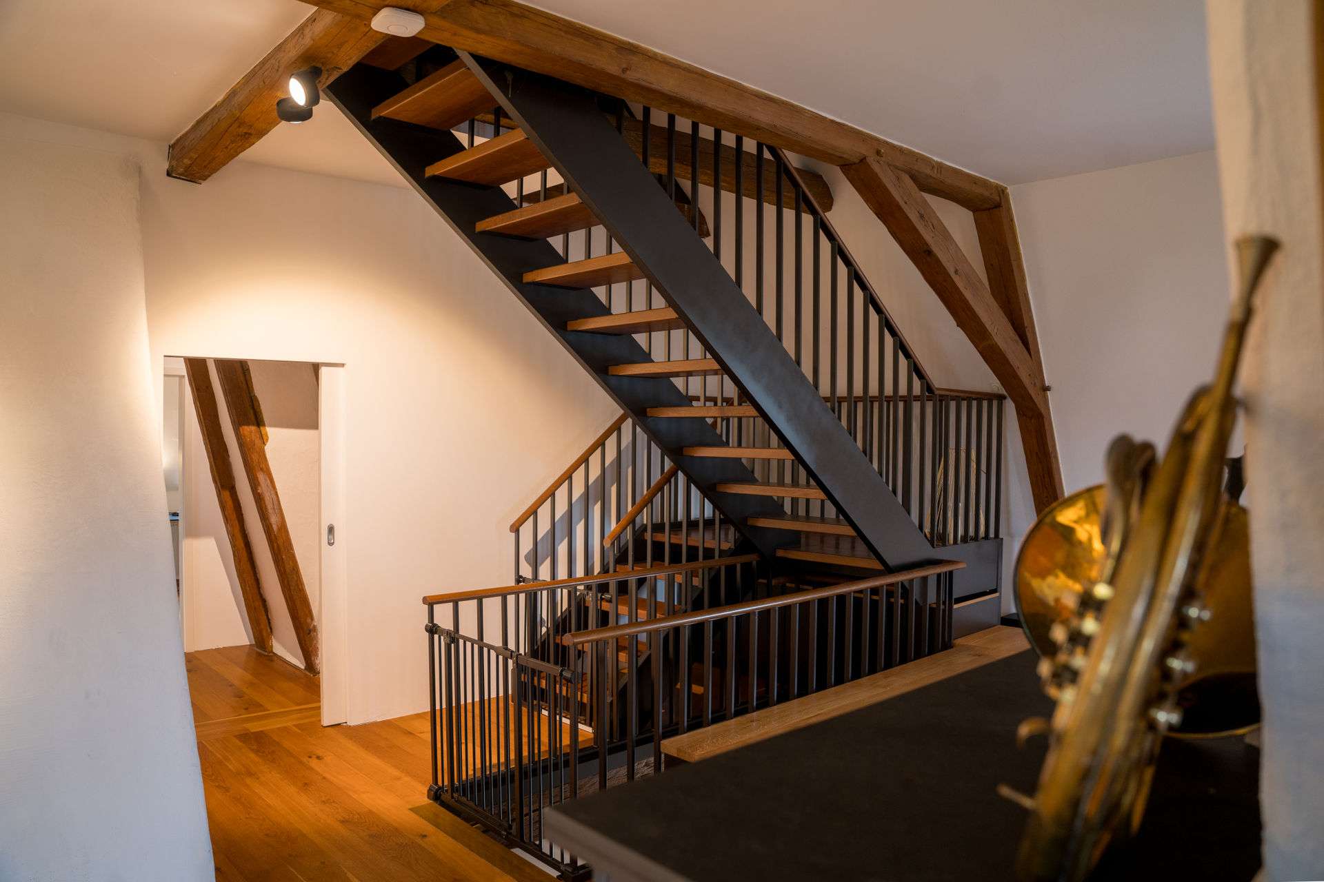 Immobilie in Köfering - Historischer Pfarrhof von 1780 - Ein Unikat, das Geschichte und Moderne verbindet - Bild 46