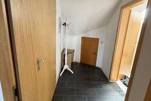 Attraktive 2-Zimmer-Wohnung mit Galerie im Dachgeschoss in Wörth bei Erding – Die vollständige Adresse der Immobilie erhältst du vom Anbieter., 85457 Wörth – Vorschaubild 7