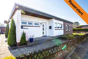 Modernisierter Flachdach-Bungalow mit Terrasse, Wintergarten und vier Garagen – Die vollständige Adresse der Immobilie erhältst du vom Anbieter., 26389 Aldenburg, Wilhelmshaven – Vorschaubild 1