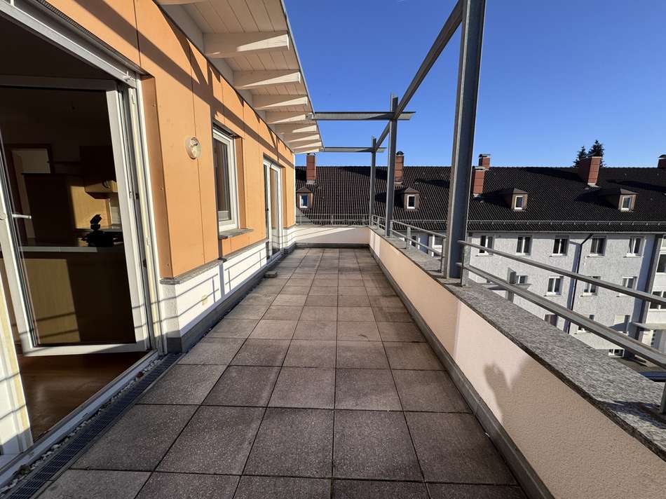 Großer Westbalkon