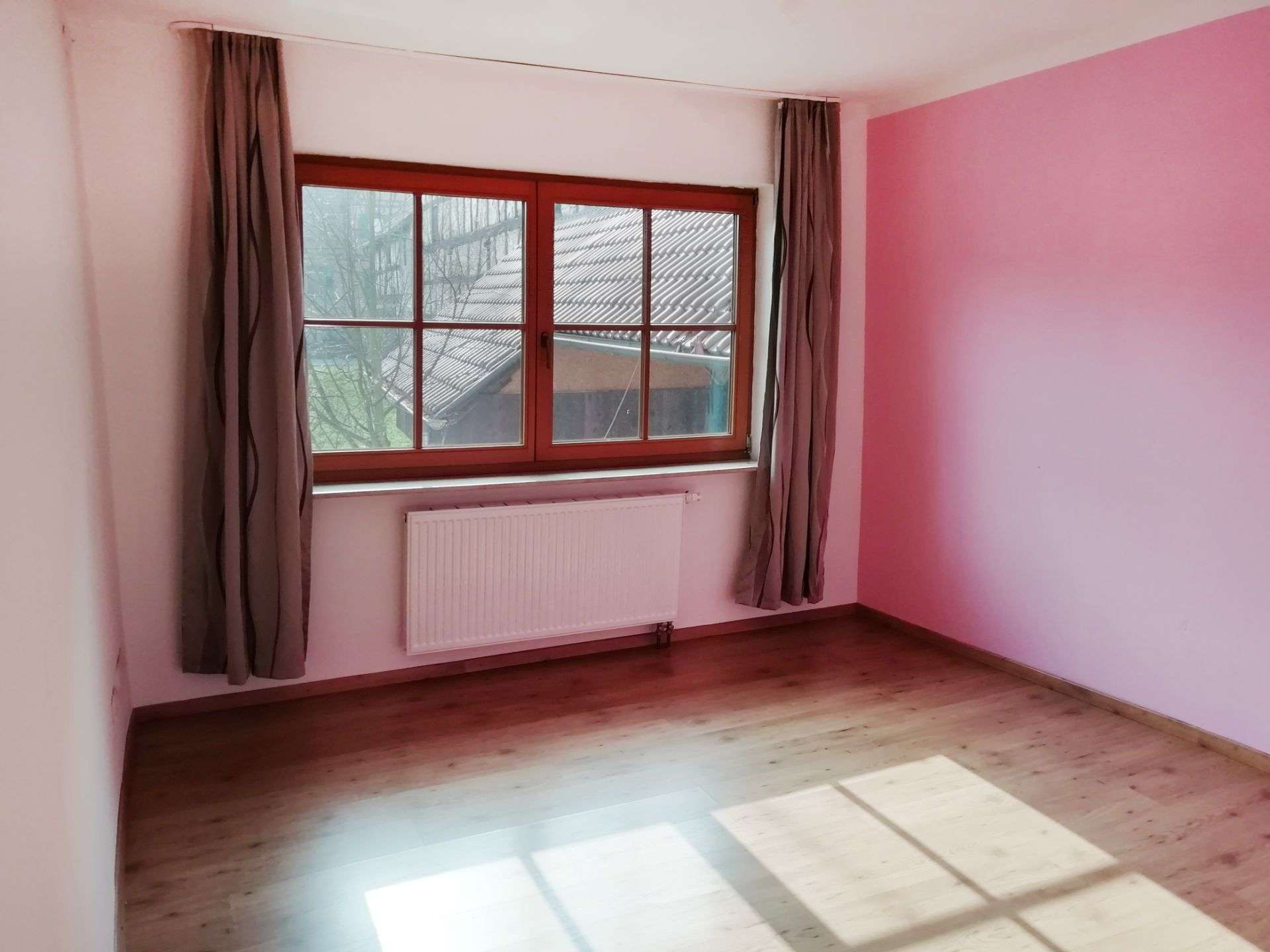 Immobilie in Mühlacker - Charmantes, bezugsfertiges und flexibles 2-FH  für Kapitalanleger oder Eigennutzer - Bild 6