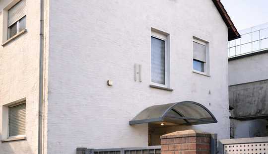 Bild von Solides Wohnhaus mit 2 Wohneinheiten – flexibel nutzbar in Hanau-Steinheim