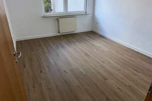 Renovierte, ruhige 4-ZKB-Whg. inkl. Garage inmitten von Krefeld – Eichental 15, 47798 Stadtmitte, Krefeld – Vorschaubild 9