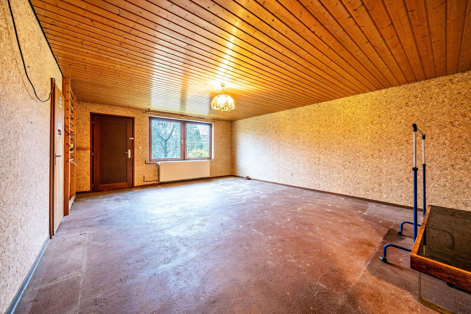 Immobilie in Angelbachtal - Großzügiges Einfamilienhaus mit Traumgrundstück in ruhiger Wohnlage - Bild 3