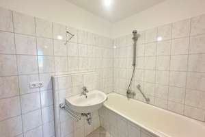 Helle 3-Zimmer-Wohnung mit Einbauküche und Balkon  – Plettstraße 71, 81735 Neuperlach, München – Vorschaubild 11
