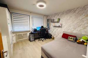 Modernisierte 4-Zimmer-Wohnung mit Balkon in begehrter Lage von Augsburg-Lechhausen – Die vollständige Adresse der Immobilie erhältst du vom Anbieter., 86167 Lechhausen-Ost, Augsburg – Vorschaubild 6