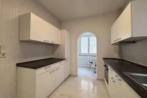Altbau-Charme trifft Komfort – 2,5-Zimmer mit Balkon in Stuttgart – Die vollständige Adresse der Immobilie erhältst du vom Anbieter., 70435 Zuffenhausen-Mitte, Stuttgart – Vorschaubild 8