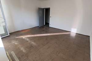 Ruhige 2-Zi.-Wohnung mit Balkon und Garten in Lichterfelde - sanierungsbedürftig – Hochstrasse 6, 12209 Lichterfelde, Berlin – Vorschaubild 3