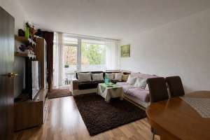 Wohnen mit Perspektive: 3-Zimmer-Wohnung mit Balkon & Aufzug in Köln-Porz – Die vollständige Adresse der Immobilie erhältst du vom Anbieter., 51145 Urbach, Köln – Vorschaubild 2
