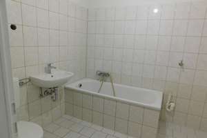 Praktische 2-Zimmer-Wohnung mit Balkon (WBS) – Joseph-Oertgen-Weg 5, 45327 Katernberg, Essen – Vorschaubild 4